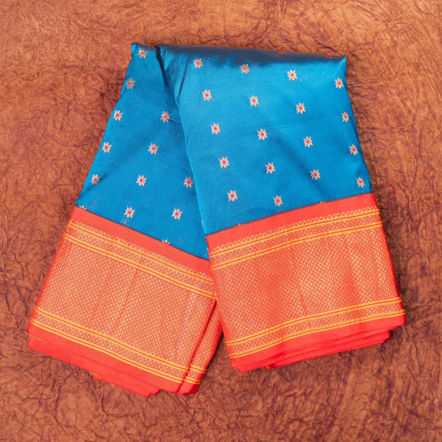 Royal Blue Paithani Saree Contrast Border