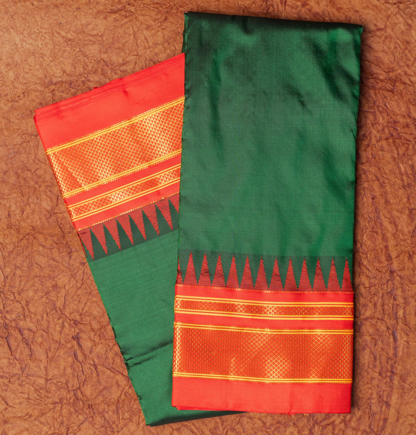 Bottle Green Ilkal Saree With Contrast Border