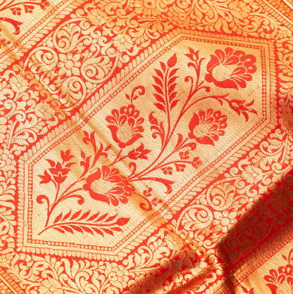 Light Blue Gadwal Saree With Contrast Border