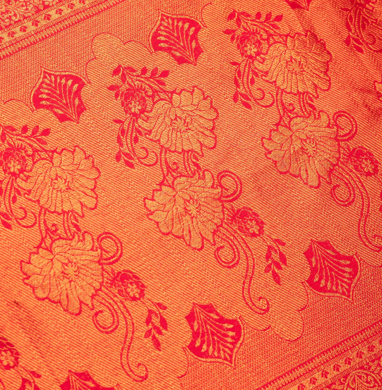 Rani Traditional Kath Padar Semi Silk Saree with Contract Border