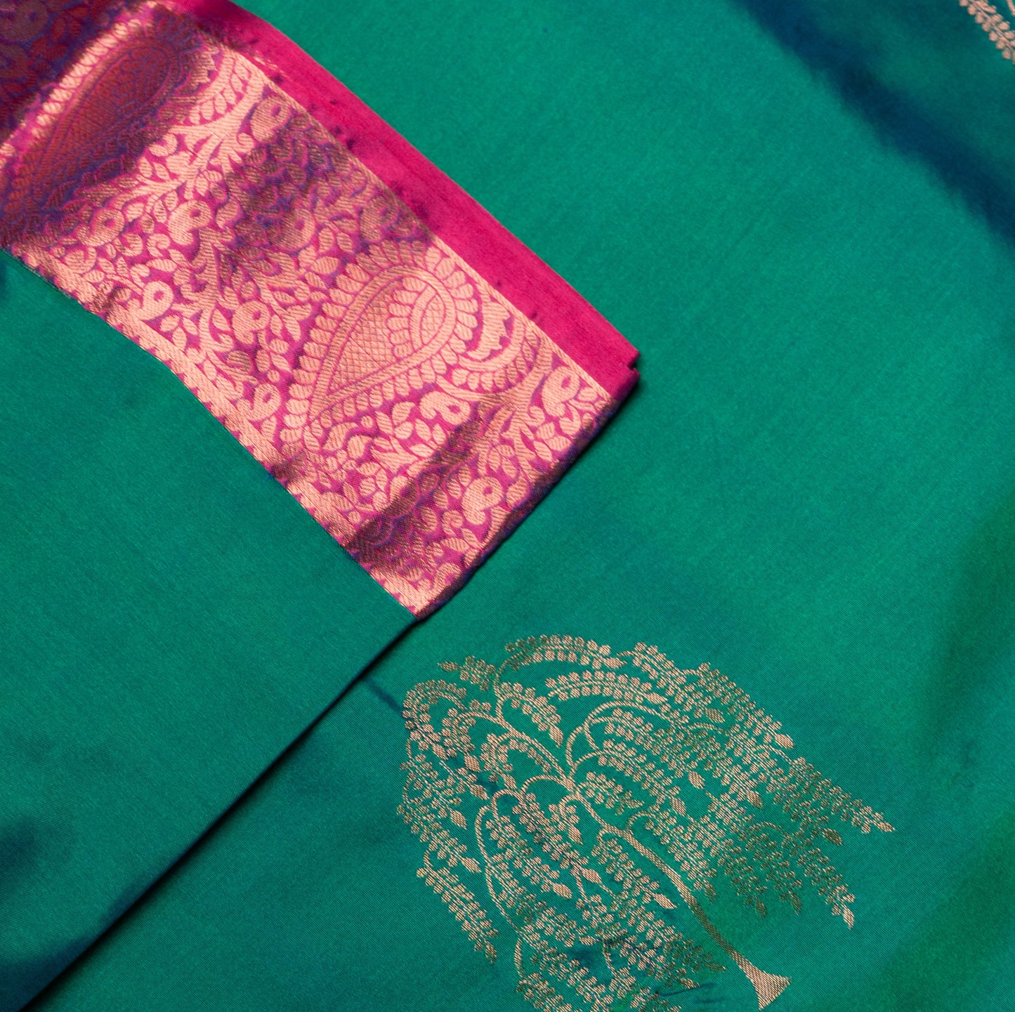 Light green Pure Silk Saree with Long border Koyri design