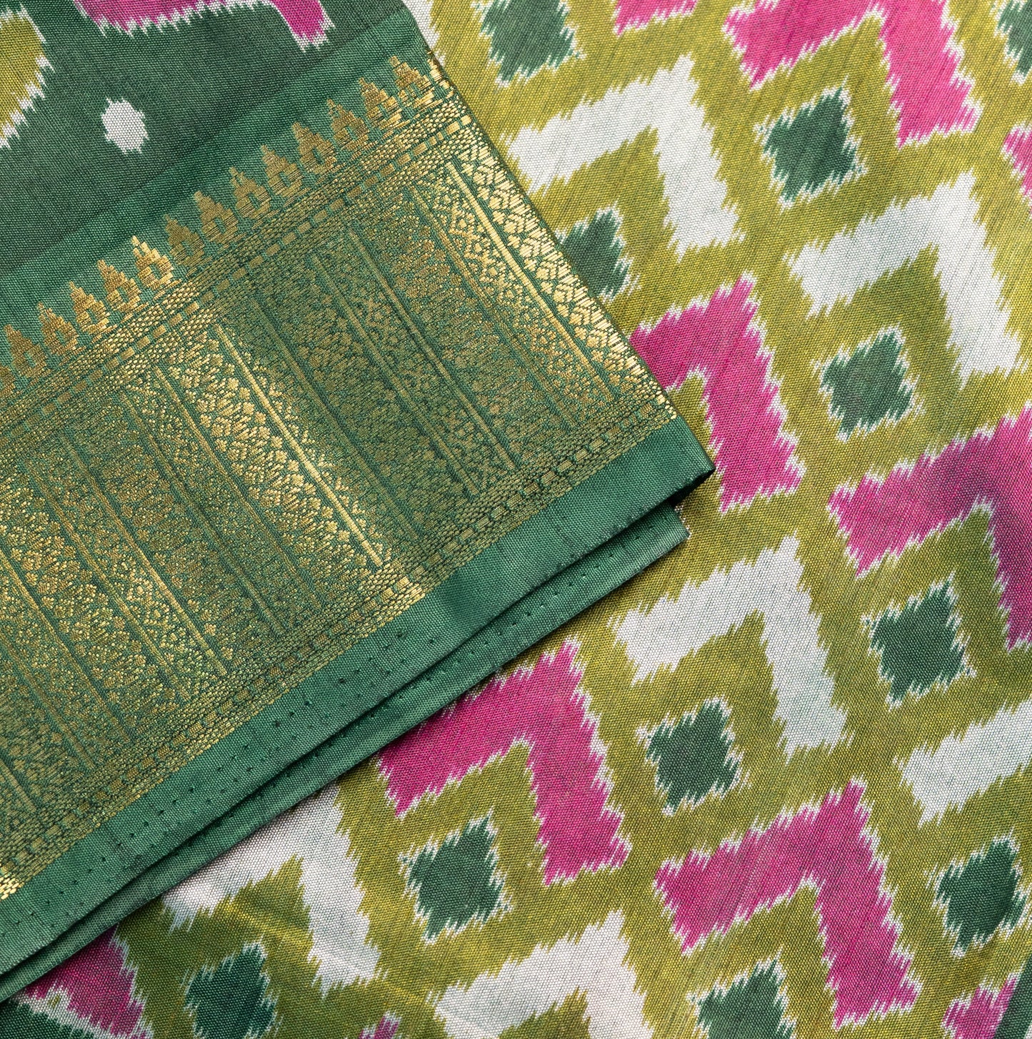 Green Patola with Zari border