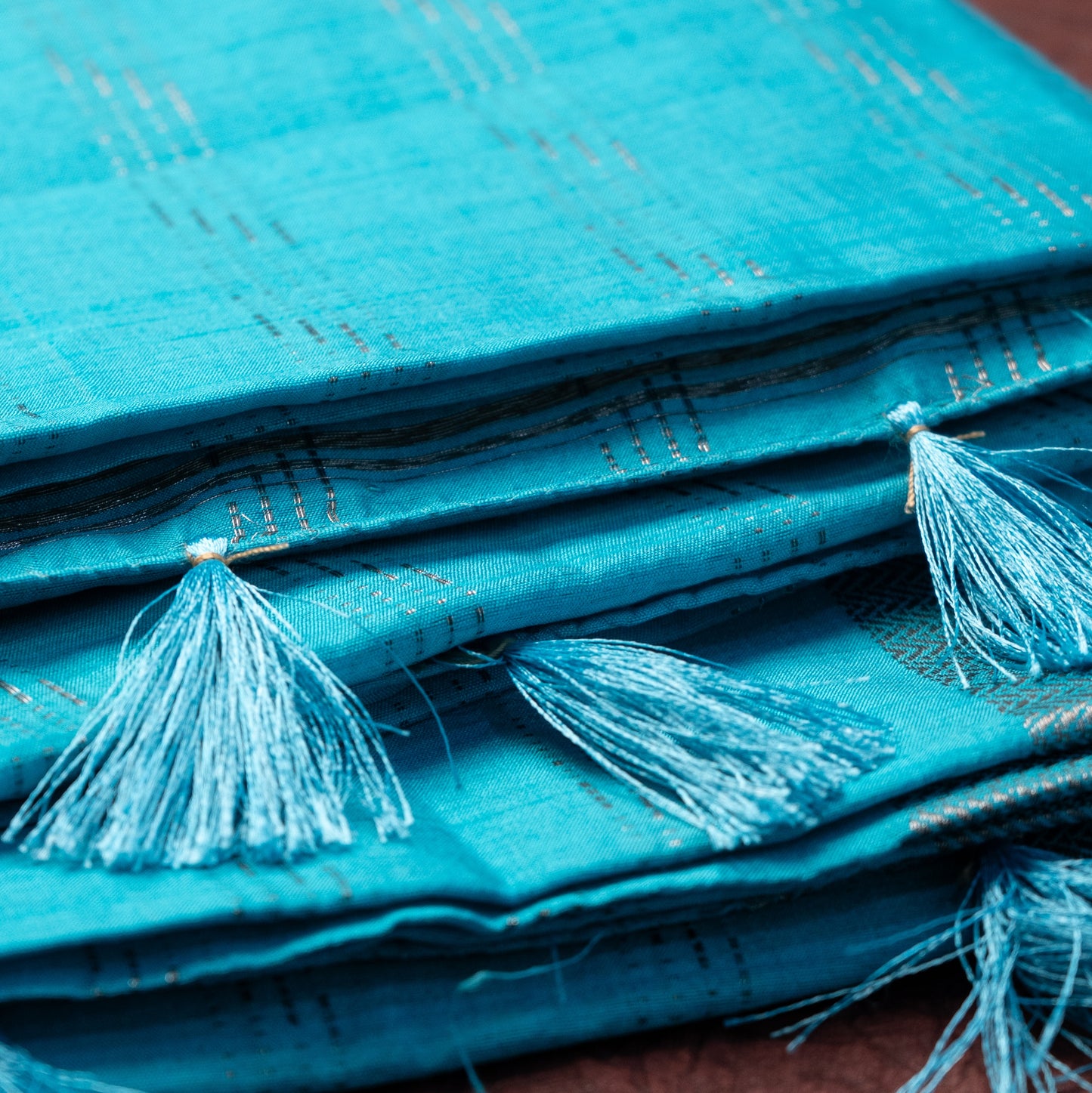 Blue Saree in Raw Silk with Lining pallu and Silver butta