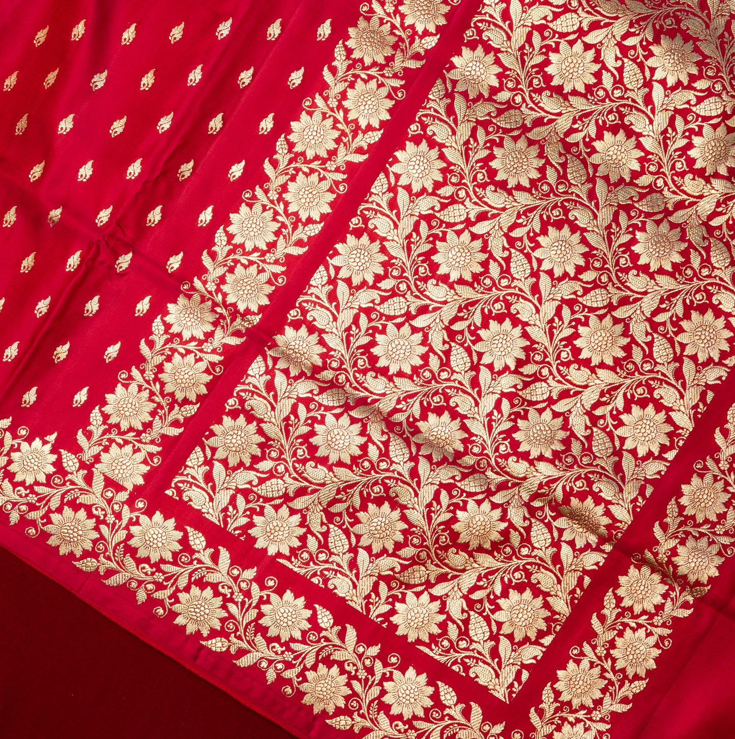 Pure Banarasi in Rani Pink Saree with Meenazari Border