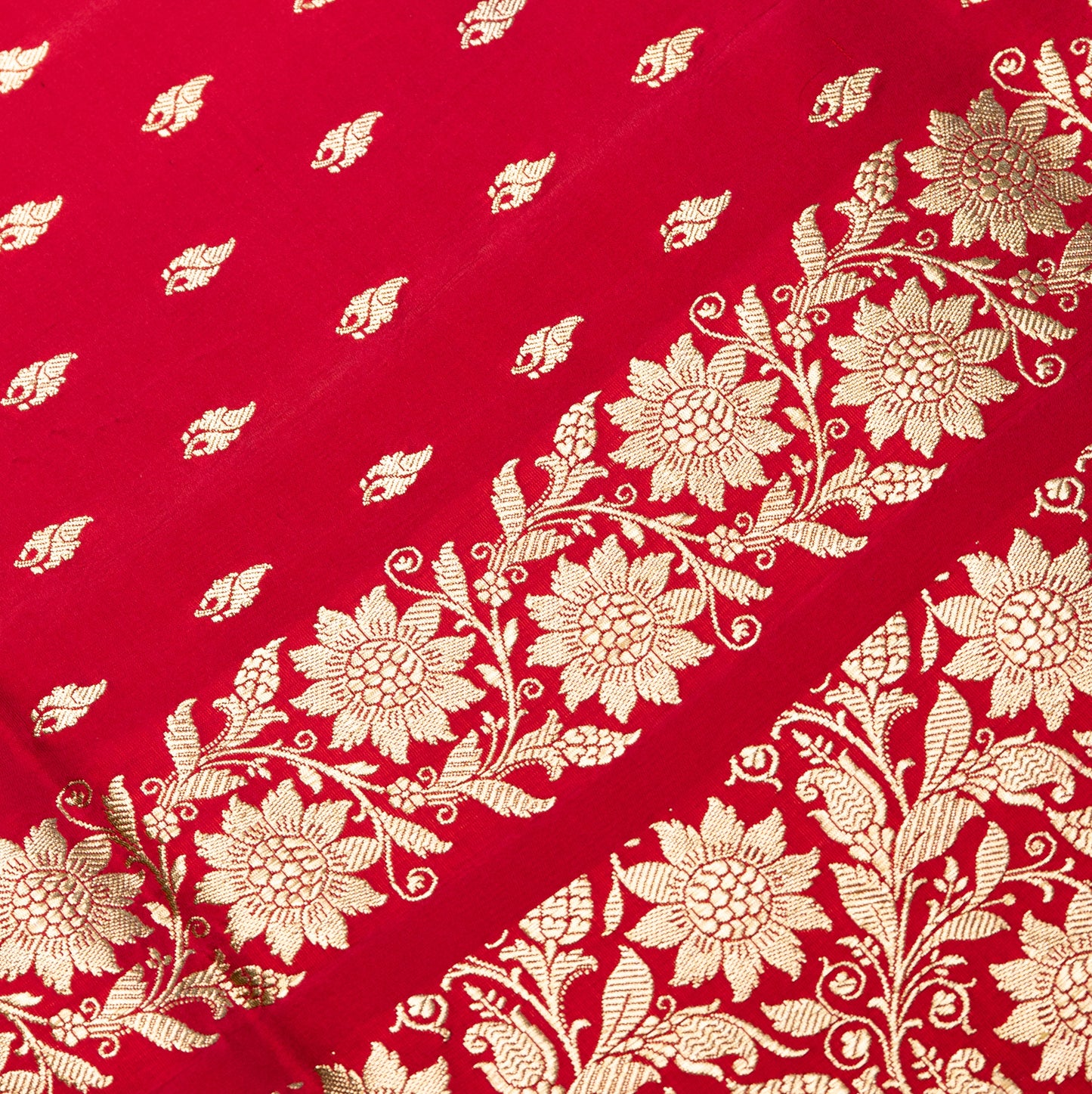 Pure Banarasi in Rani Pink Saree with Meenazari Border