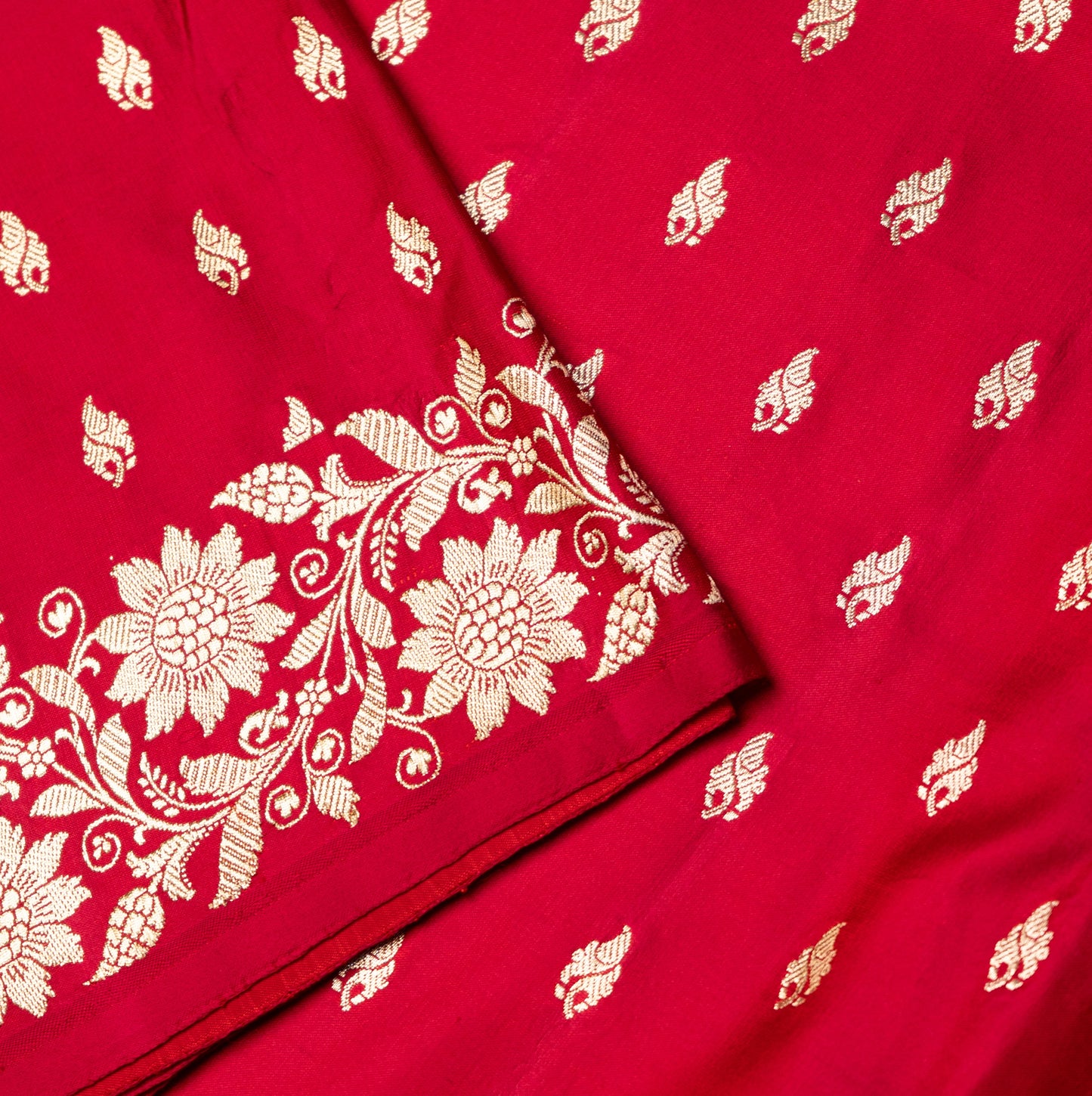 Pure Banarasi in Rani Pink Saree with Meenazari Border